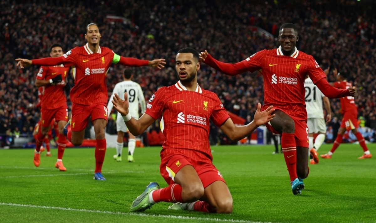 Soi kèo và nhận định Plymouth - Liverpool