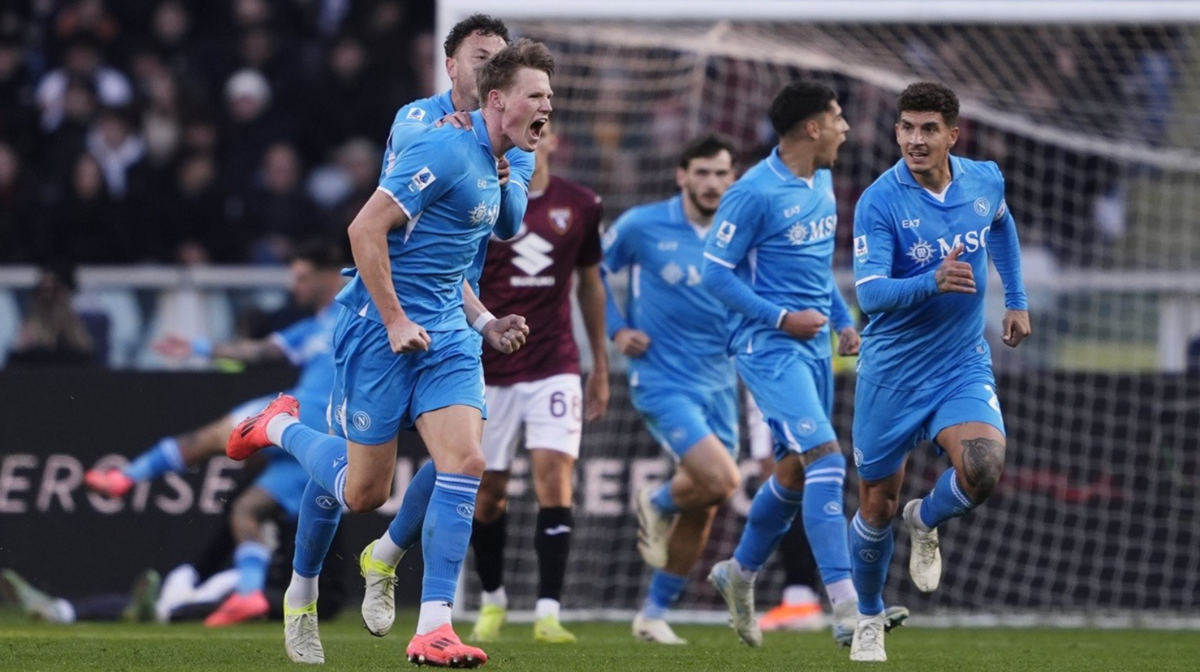 Soi kèo và nhận định Napoli - Torino